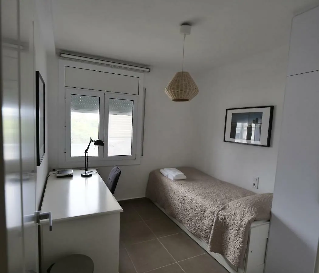 Apartamento Maraka Playa Castelldefels 0*,  Spain